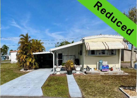 Palmetto, FL Mobile Home for Sale located at 14 Imperial Ave Coach House